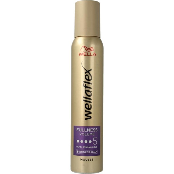 Wella Fullnes for fine hair mousse (200 Milliliter)